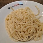 TOSCANA Ootemachifinansharususutawoten - まずはモチモチの麺だけ味わいます❗