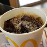 McDonald's Shinkotoni Ten - アイスコーヒーM(150円→120円)です。