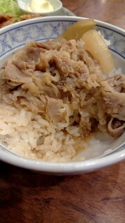 Yoro no Taki Izumi Ten - 牛丼汁だくだ( ノД`)…