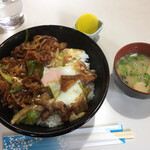 喫茶・軽食 デージー - 焼肉丼・ご飯大盛