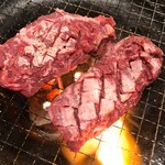 焼肉 牛三郎 - 