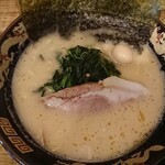 Yokohama Iekei Ramen Shinzan Matsuyamachiten - 