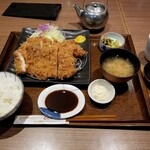 Wako Sanpopu Machiya Ten - ランチ・W和幸御飯。