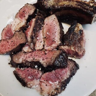 Bistecca（佛罗伦萨风味牛排）炭烤