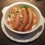 German Sakaba Munich - フランクチリソースジャーマンポテト添え750円