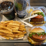 Shake Shack Minato Mirai - 