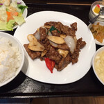 Beijing Duck Senmon Ten Beijing Kaoya Ten Ginza Nichome Ten - ランチ 牛肉の胡椒炒め