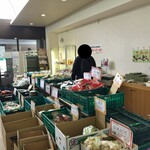 レストラン 味心 - 野菜売ってます