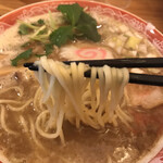 Zundou Ya Okubo Ten - 麺リフトアップ