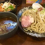 麺や 真登 - つけ麺中盛　ミニ鶏とろ丼