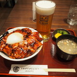 ドライブインいとう豚丼名人 - 肉盛り とろ～り温泉たまご豚丼 ＆ 生ビール