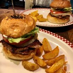 MUNCH'S BURGER SHACK - 【リブアイステーキバーガー】