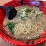 Genkotsu Ashiya Ten - げんこつラーメンの麺