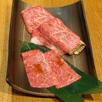 Wagyu Yakiniku Ushi WAKA Maru Shinbashi Ten - 