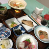 Cliff House Yanagida Ryokan - 夕食膳