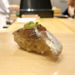 Sushi-ya Tonbo Fushimi Ten - あじ