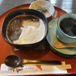 Machiya Cafe Taro Chaya Kamakura Takamatsu Ten - 