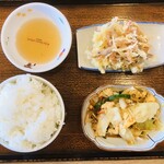 Ofukuro Tei Hon Ten - ライス大＋かき揚げ＋野菜炒めハーフ　５２８円