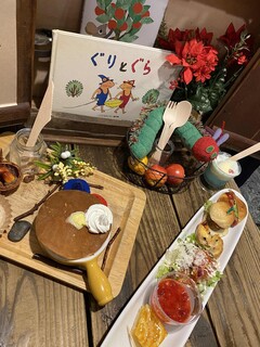 絵本カフェ Storybook - 