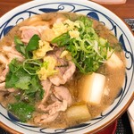 丸亀製麺 - 鴨ねぎ大に青ネギと生姜をたっぷりと