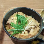 Ichigen Shinkamagaya Ten - セットの親子丼