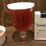 Kokura Yakitori Gill&co - クラフトビール（450円）のサイズ感