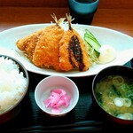 デイリーヤマザキ - アジフライ定食　大盛りで　