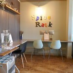 Spice Rack - 店内