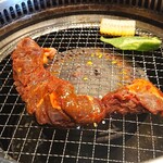 Yakiniku King Sendai Nakano Sakae Ten - ドラゴンハラミ一本焼