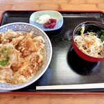 泉八 - 鳥天丼(そば小鉢)