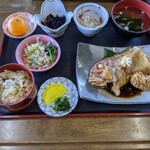 Tsubaki no Yakata - つばき定食1700円
                        
                        