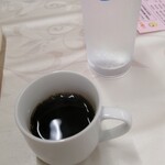 Gohan-ya MaMa Maru - さり気無くコーヒーをサービスしてくれました。