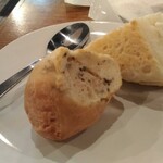 Bistro Mauve Garcon Sakaisuji Honmachi - クイックランチ　パン