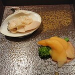 Sushi Nanoumi - 赤貝の酢味噌和えと蛤の酒蒸し