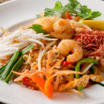 Pad thai