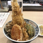 Maguro to Tempura Teishoku Ginpachi - 