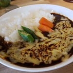 Wakamisu Do - 黒にんにく牛すじカレーです。