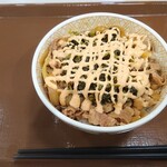 すき家 - 高菜明太マヨ牛丼（並盛）