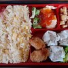 ローソン - 料理写真:「炒飯＆シュウマイ弁当」