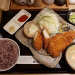 かつ徳 - 寒ぶりかつと金山牧場三元豚ロースかつ定食(1628円)です。