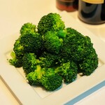 Broccoli – Sautéed or Steamed