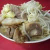 ラーメン二郎 - 料理写真:2012.5 大豚ダブル（1,000円）ヤサイスクナメニンニク