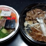 Mekiki no Ginji Konan Nishiguchi Ekimae Ten - 鮪たたきサーモンびんちょう丼(500円税込)、豚丼(500円税込)