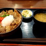 ONE BOWL - 四元豚の炙り豚丼中盛