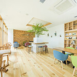 tete cafe - tete cafe 店内1