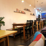 ROCKET CAFE - 