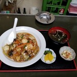 一福 - 中華丼