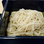 なみき庵 - キンキンに〆られた蕎麦は歯応え好し。