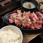 Yakiniku Horumon Togo - 