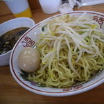 金龍 - 黒つけ麺（７００円）＋煮たまご（１００円）